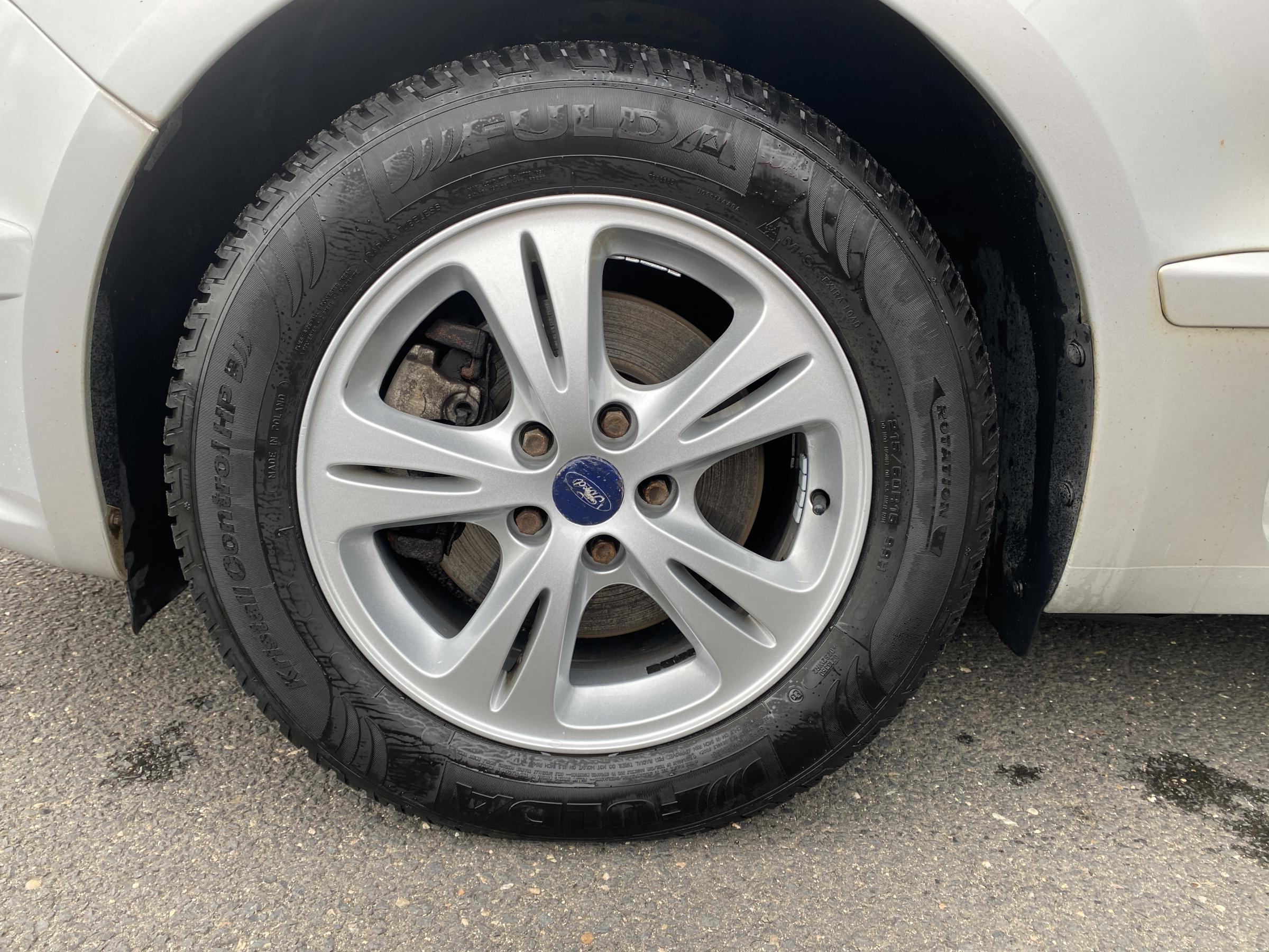 Ford Galaxy, 2012 - pohled č. 24