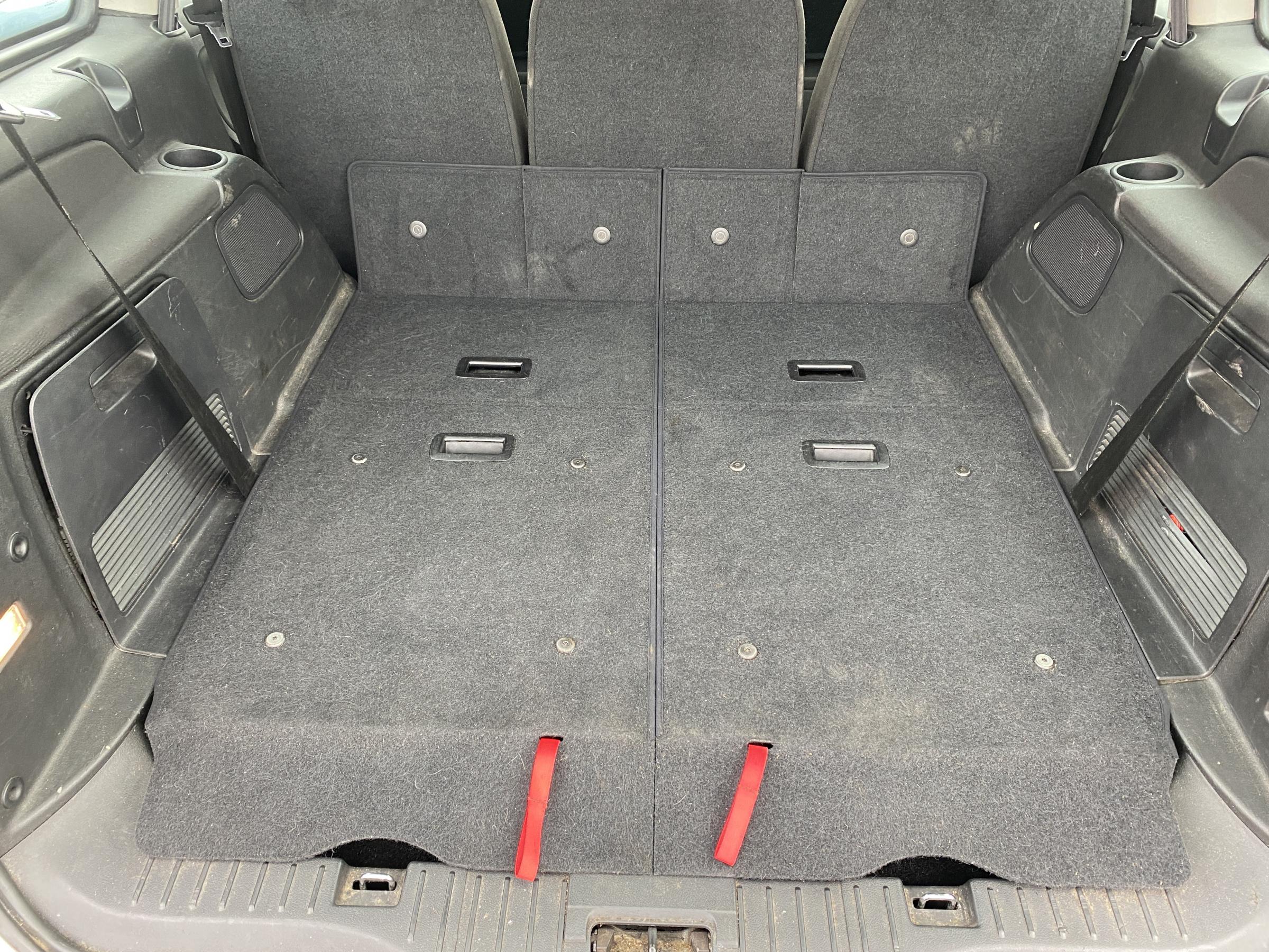 Ford Galaxy, 2012 - pohled č. 7