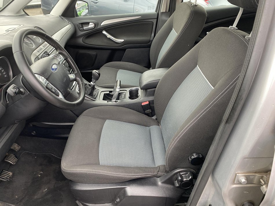 Ford Galaxy 2.0 TDCi  7míst