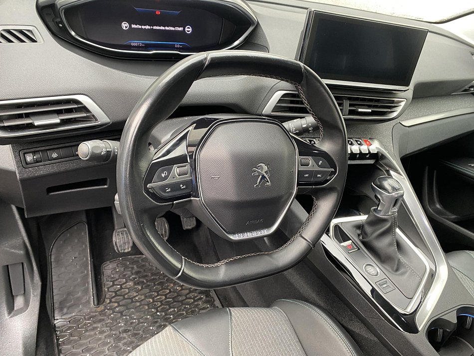 Peugeot 5008 1.2 PT Allure