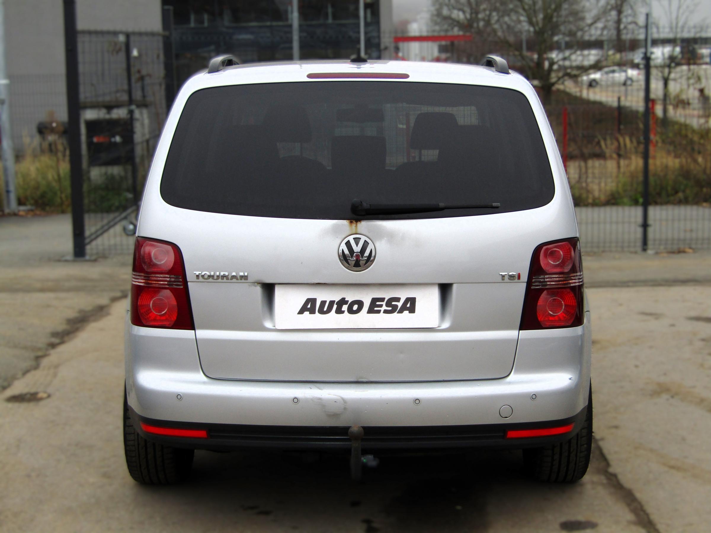 Volkswagen Touran, 2009 - pohled č. 5