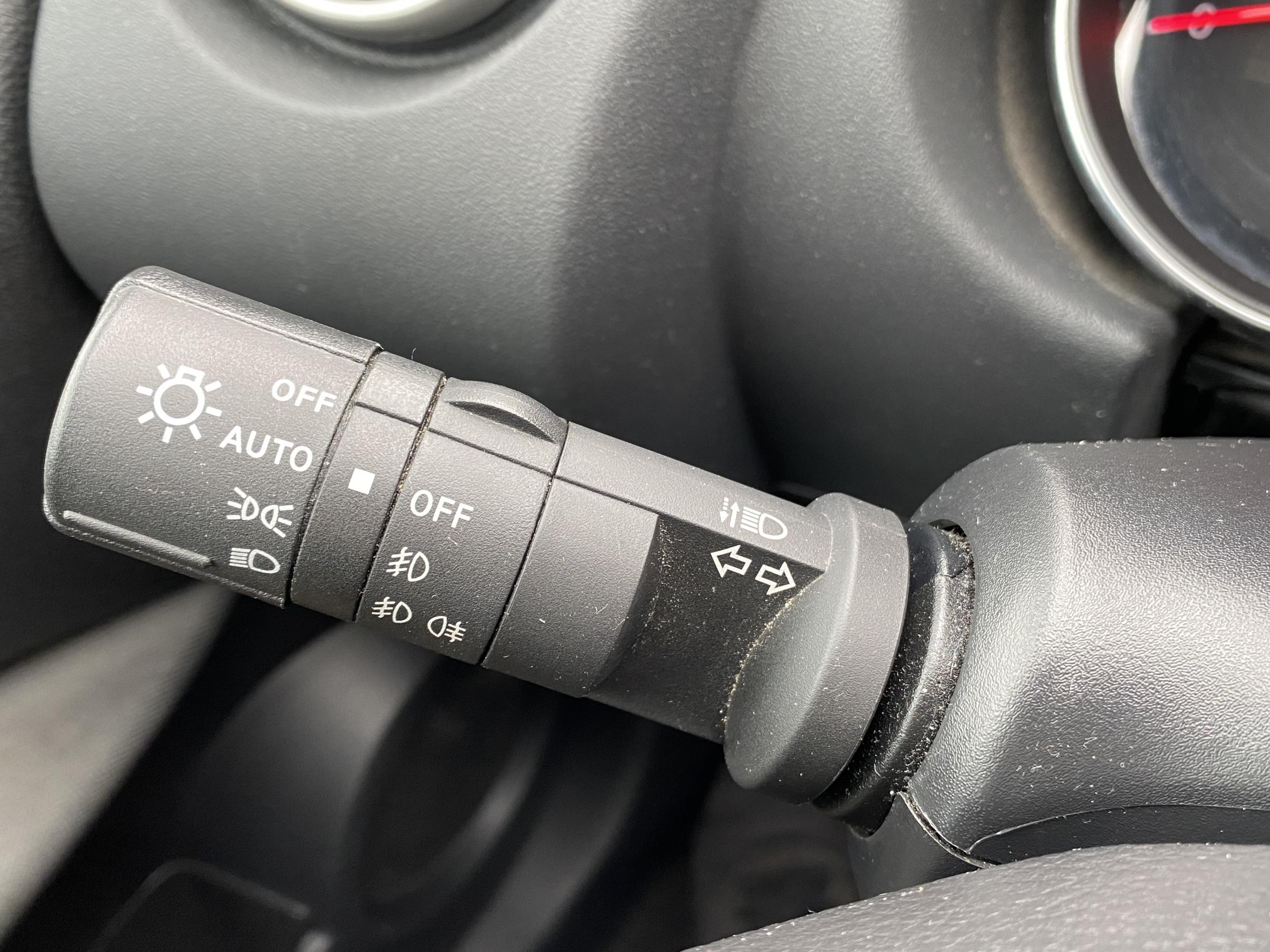 Nissan Qashqai, 2013 - pohled č. 16