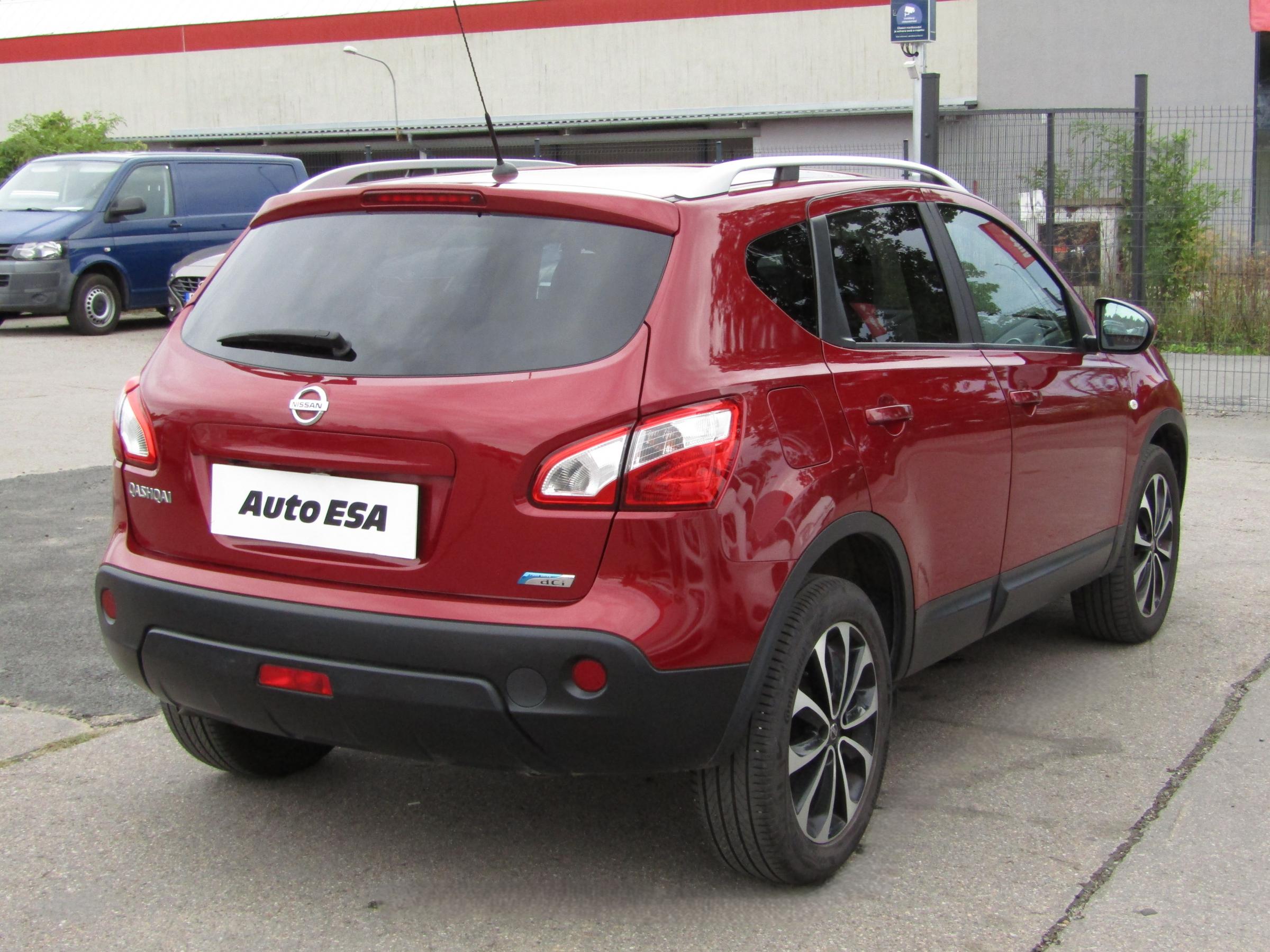 Nissan Qashqai, 2013 - pohled č. 4