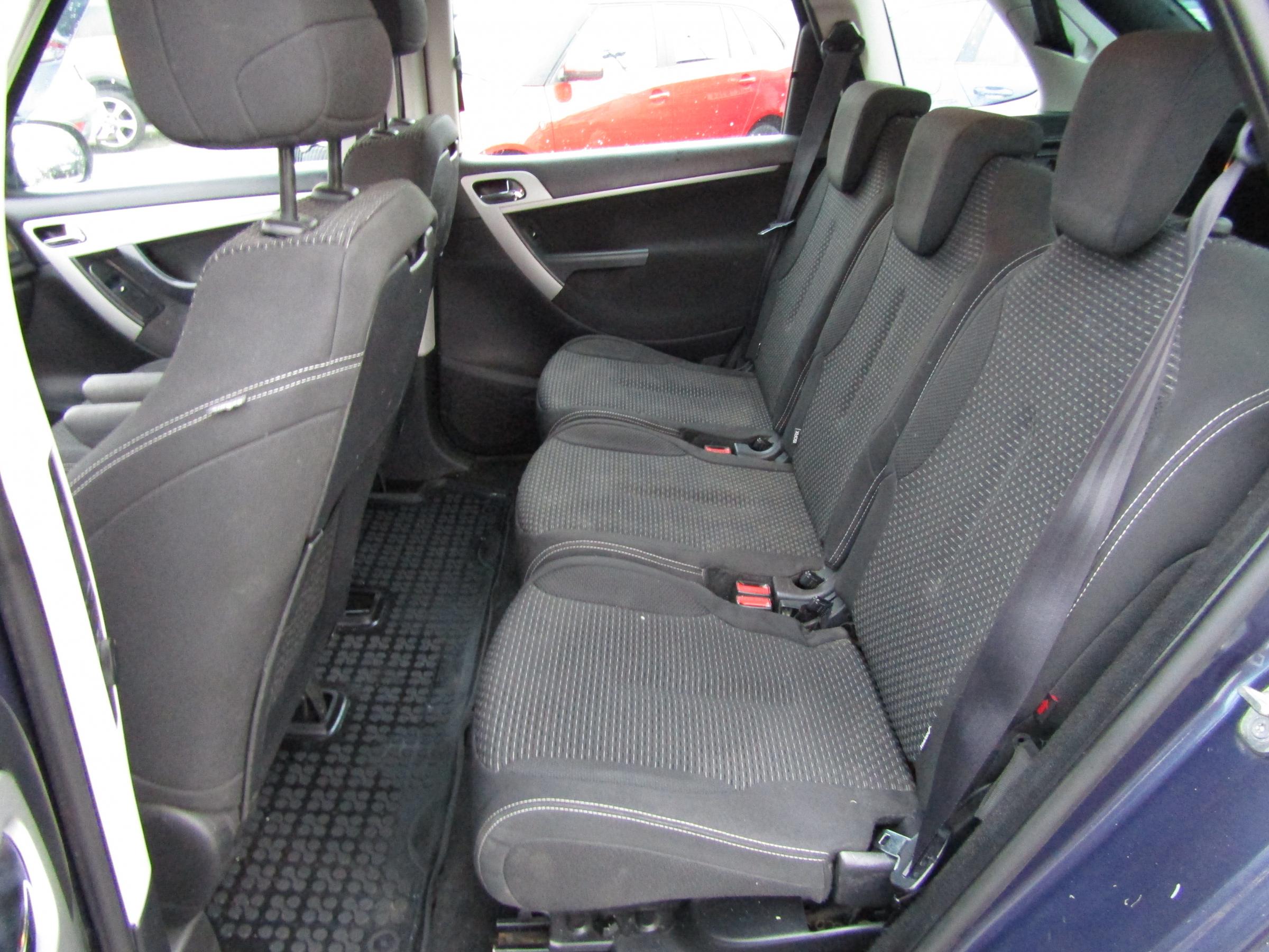 Citroën C4 Picasso, 2012 - pohled č. 10