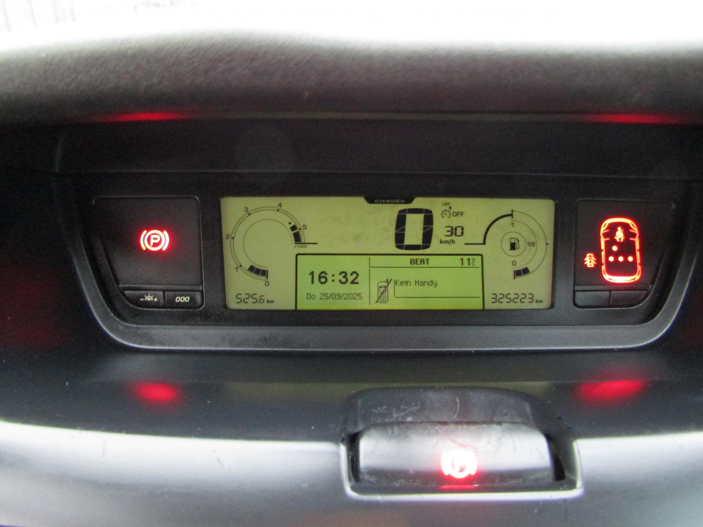 Citroën C4 Picasso, 2012 - pohled č. 16