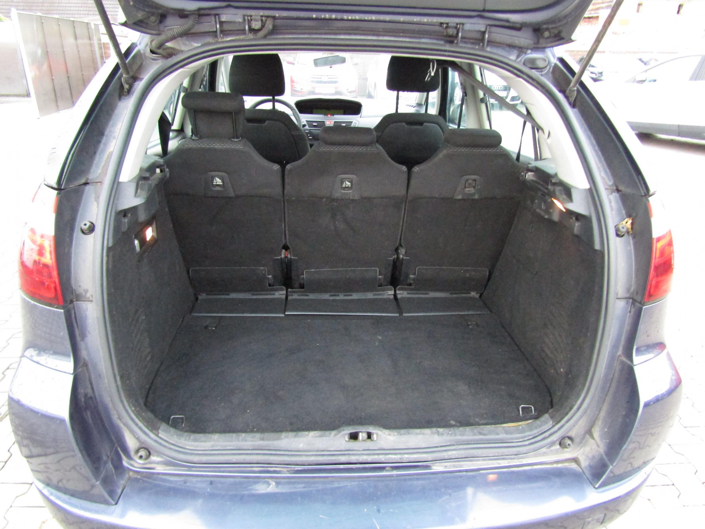 Citroën C4 Picasso, 2012 - pohled č. 7