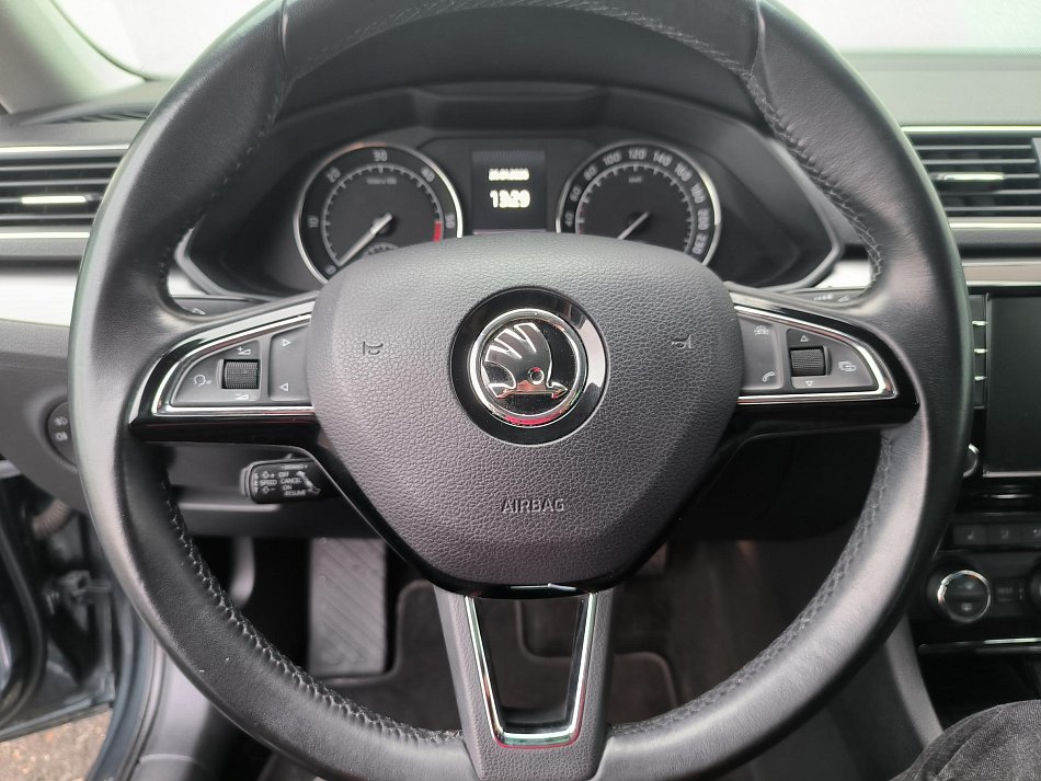 Škoda Superb III 2.0 TDi Style