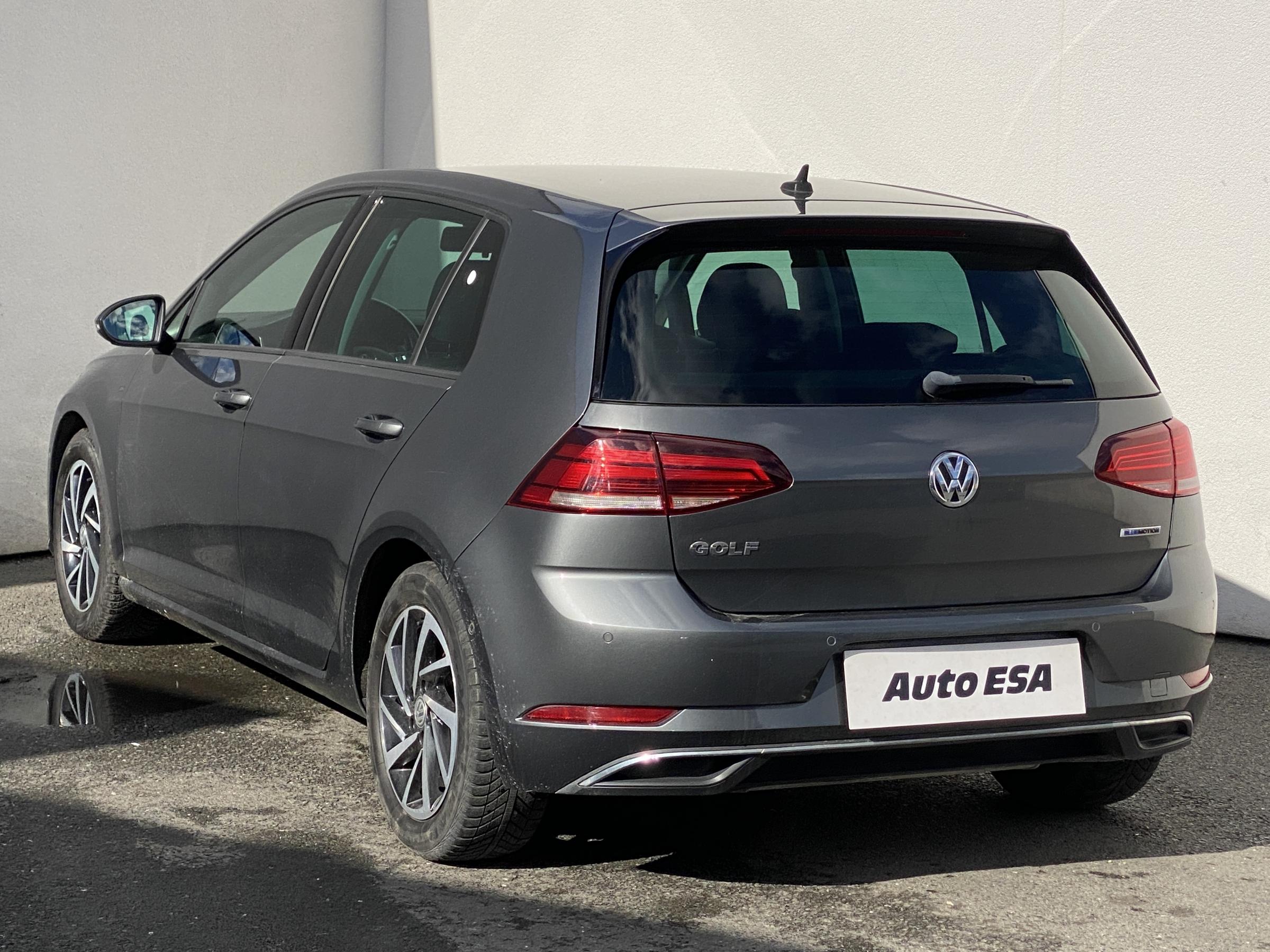 Volkswagen Golf, 2019 - pohled č. 6