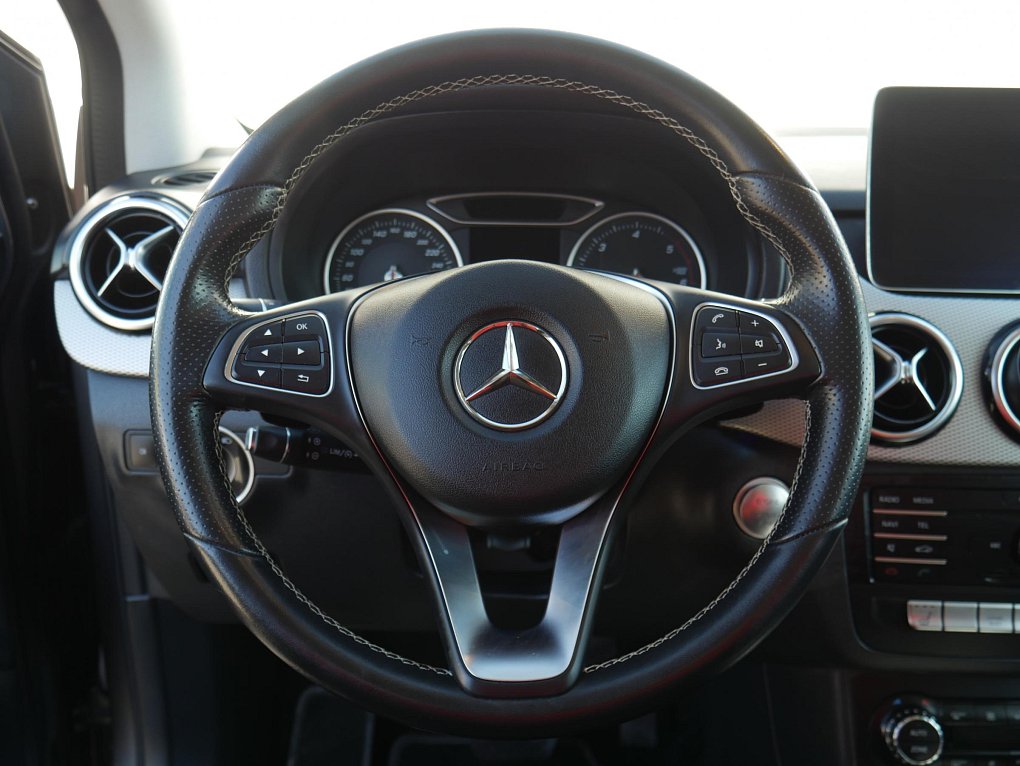 Mercedes-Benz Třída B 2.2 CDi 