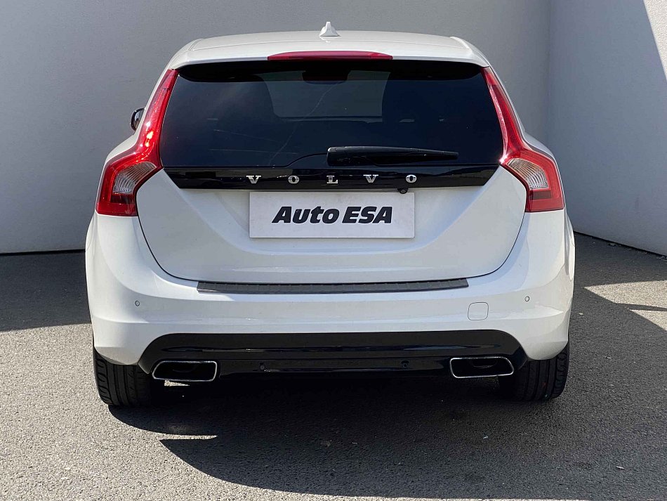 Volvo V60 2.0 D 