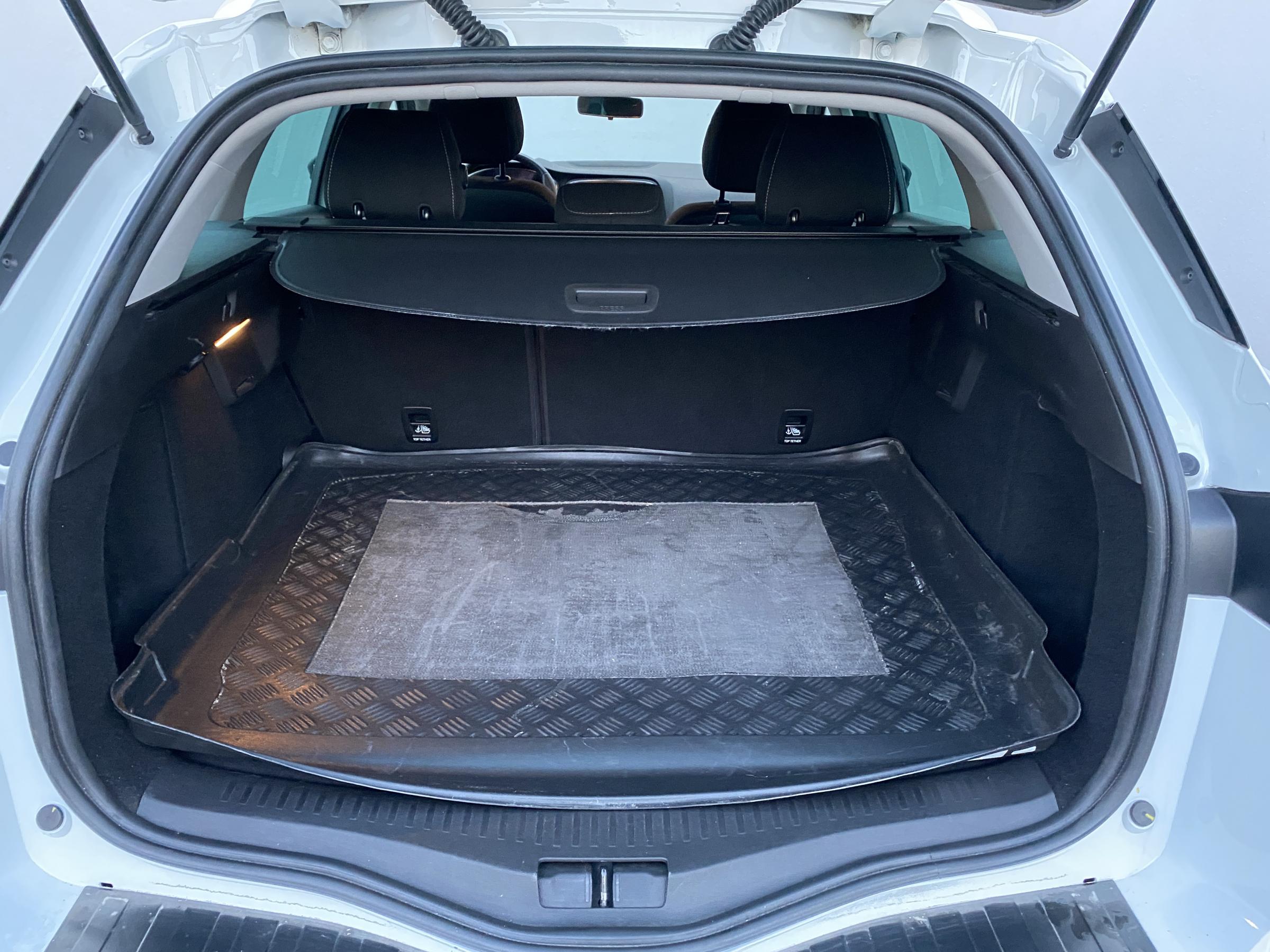 Renault Mégane, 2019 - pohled č. 7