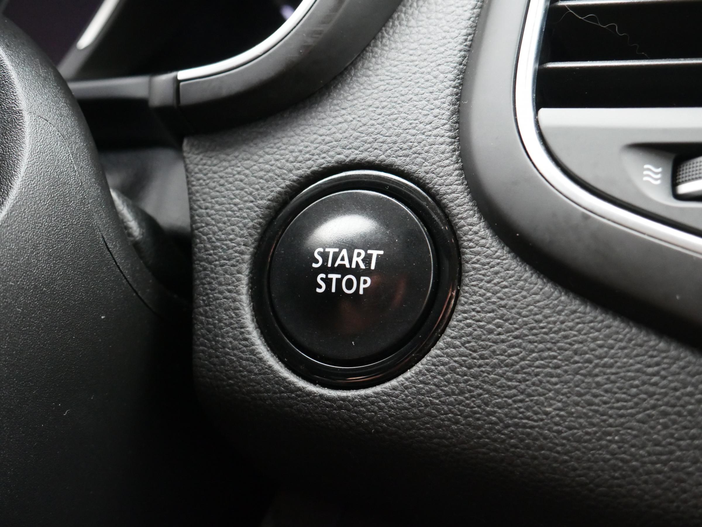 Renault Talisman, 2017 - pohled č. 13