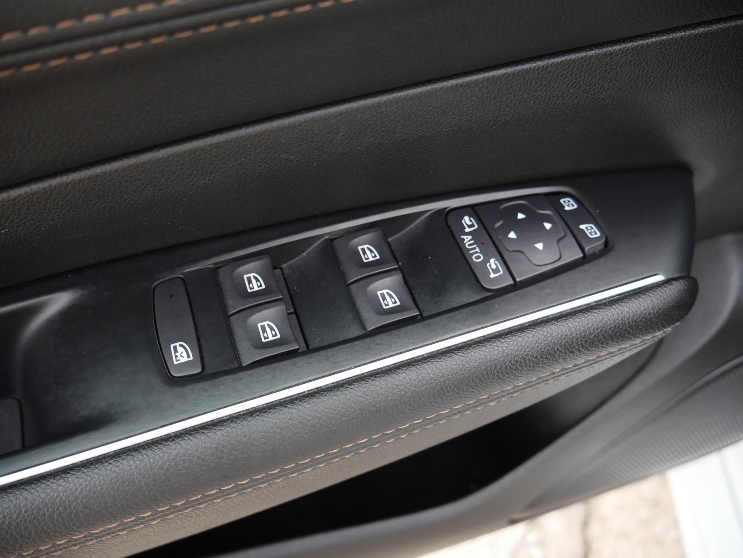 Renault Talisman, 2017 - pohled č. 22