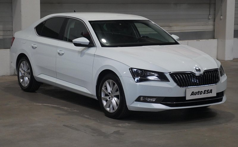 Škoda Superb III 1.4 TSI Ambition