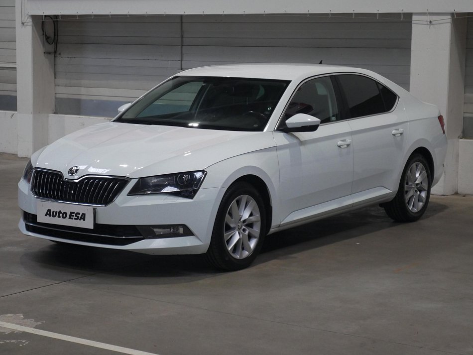 Škoda Superb III 1.4 TSI Ambition