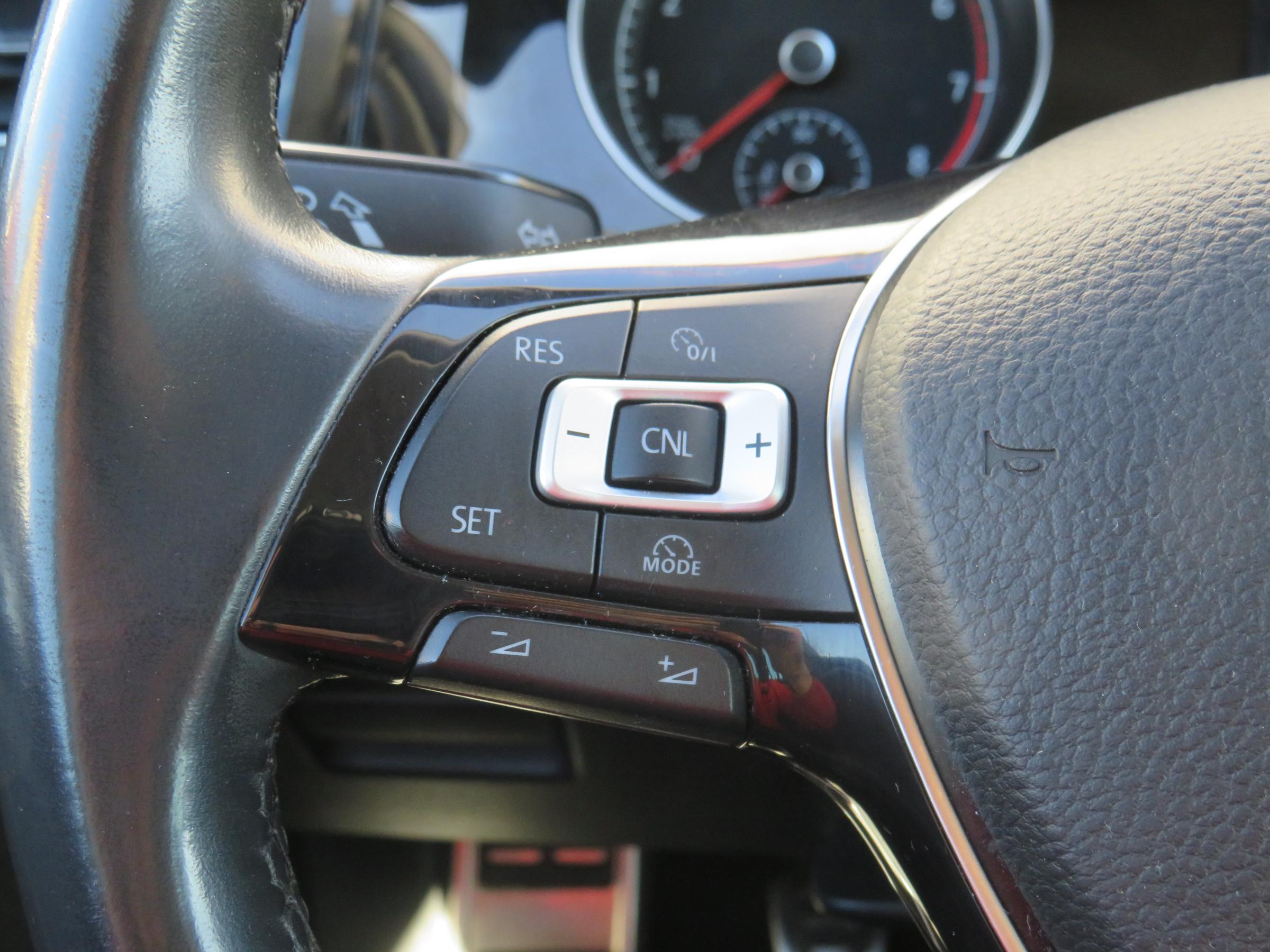 Volkswagen Golf, 2016 - pohled č. 16