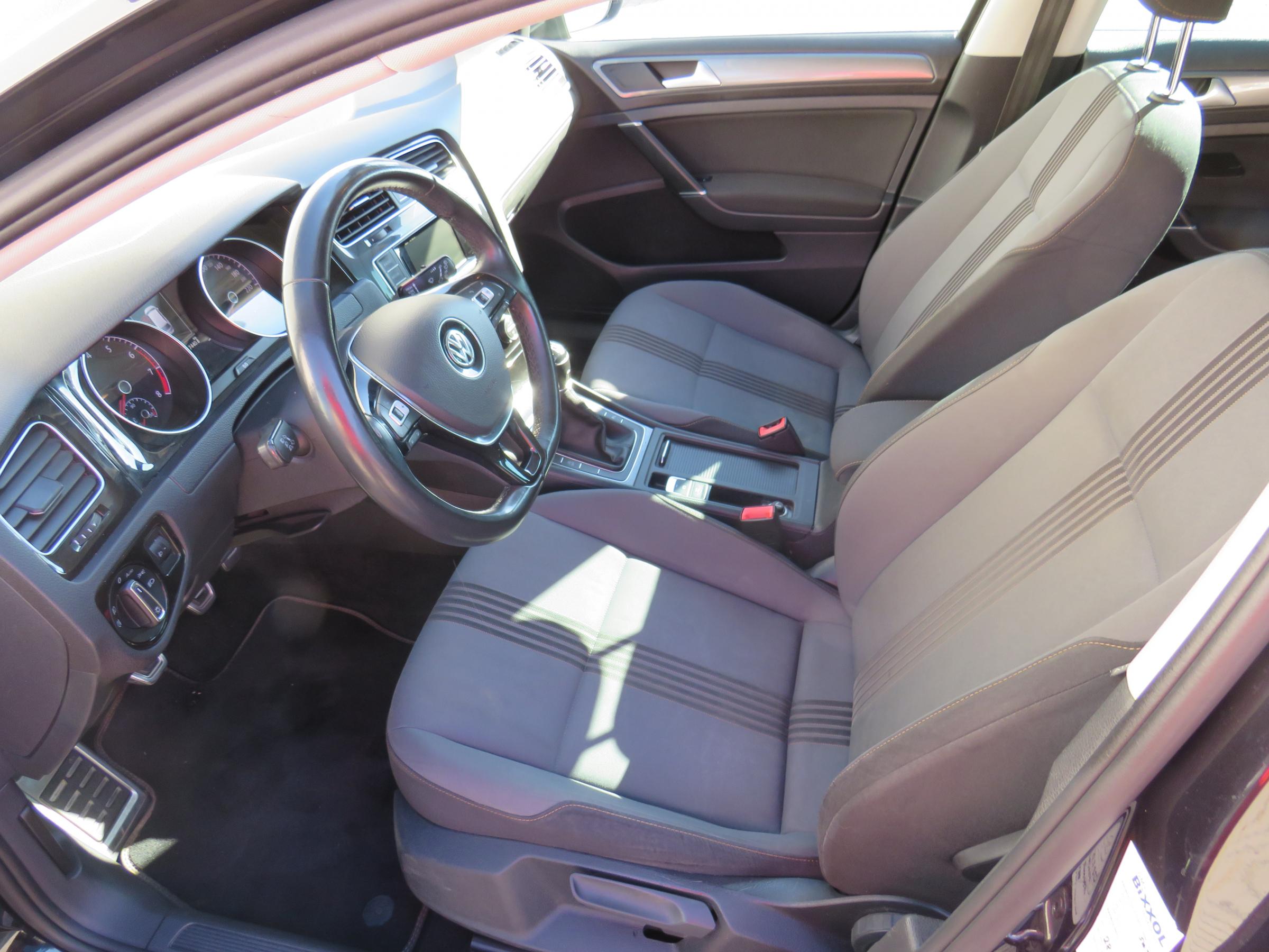 Volkswagen Golf, 2016 - pohled č. 9