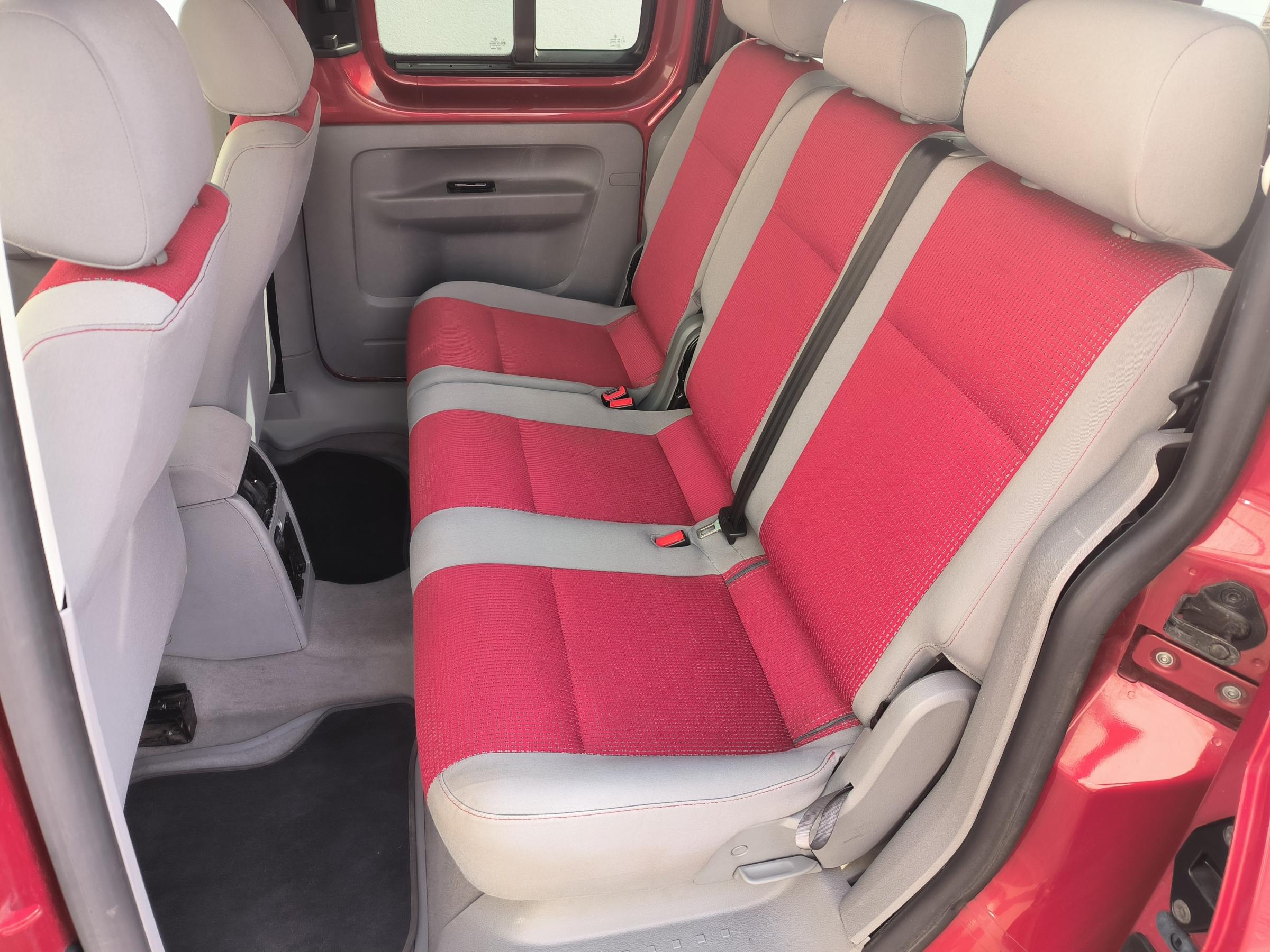 Volkswagen Caddy, 2007 - pohled č. 10