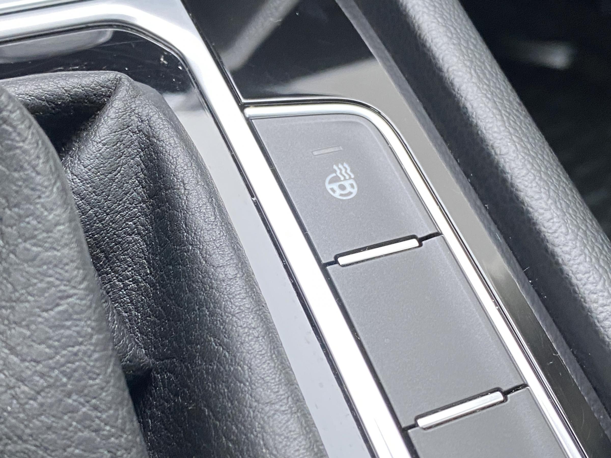 Volkswagen Passat, 2017 - pohled č. 16