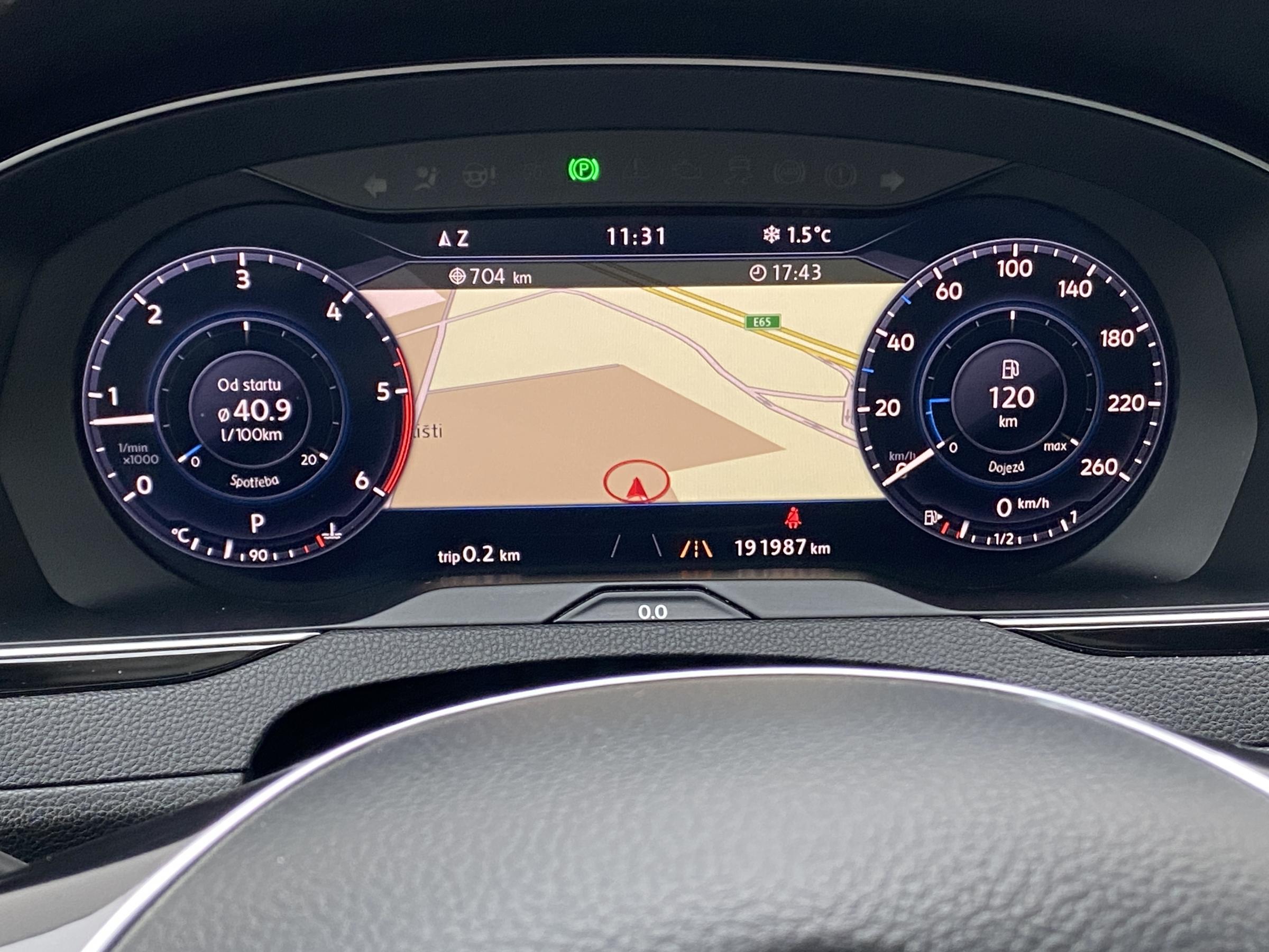 Volkswagen Passat, 2017 - pohled č. 20