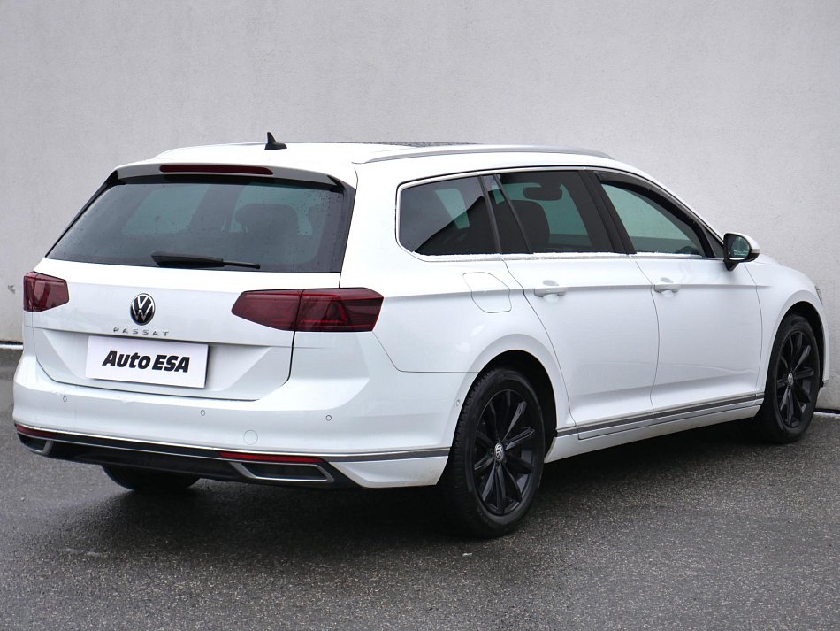 Volkswagen Passat 2.0TDi Elegance