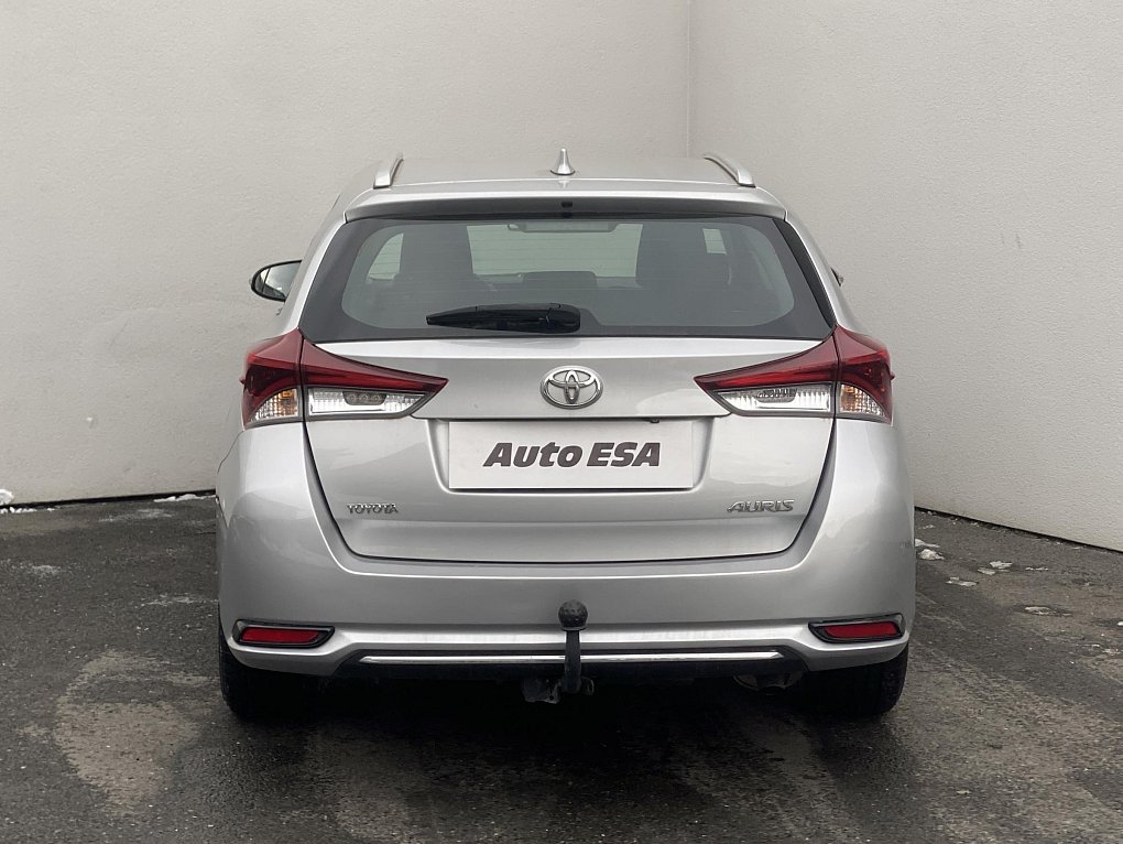 Toyota Auris 1.6 D-4D 