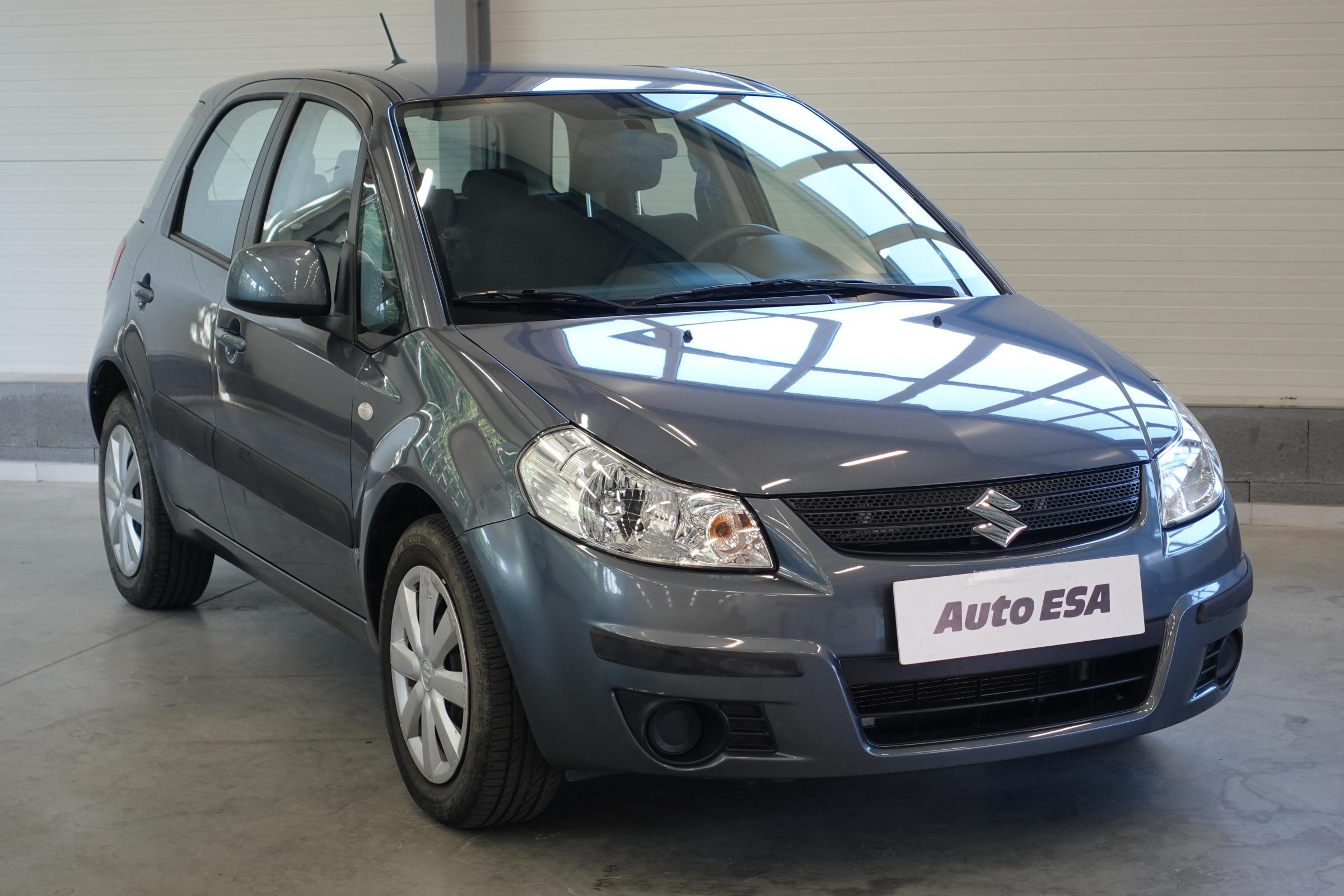 Suzuki SX4, 2009 - celkový pohled