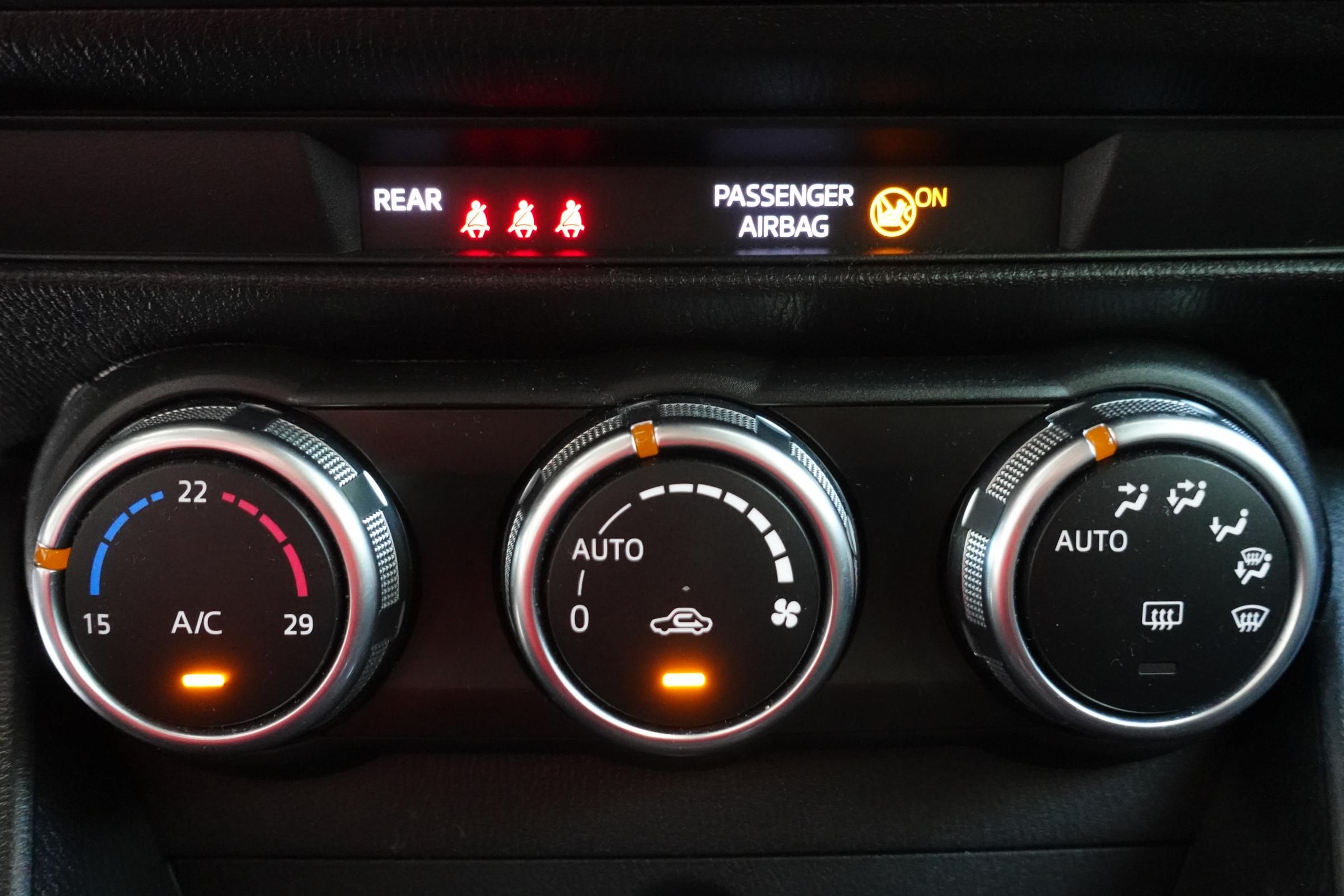 Mazda CX-3, 2019 - pohled č. 21