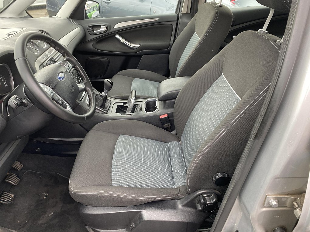 Ford Galaxy 2.0 TDCi  7míst