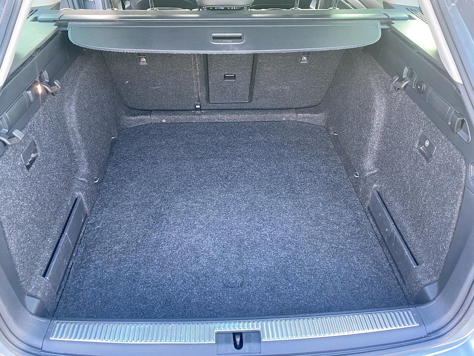 Škoda Superb III 2.0 TDi Style 4X4