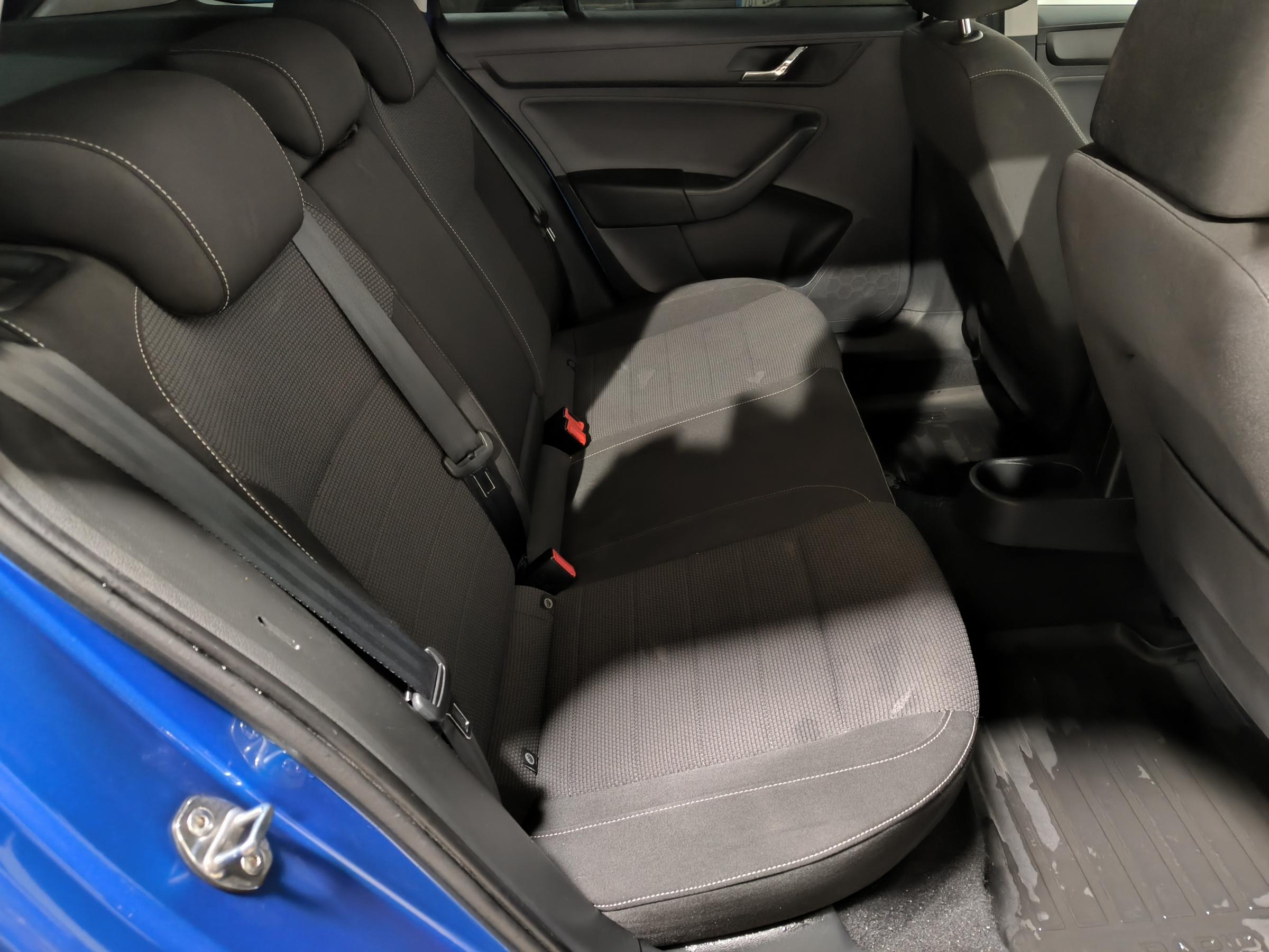 Škoda Rapid, 2015 - pohled č. 11