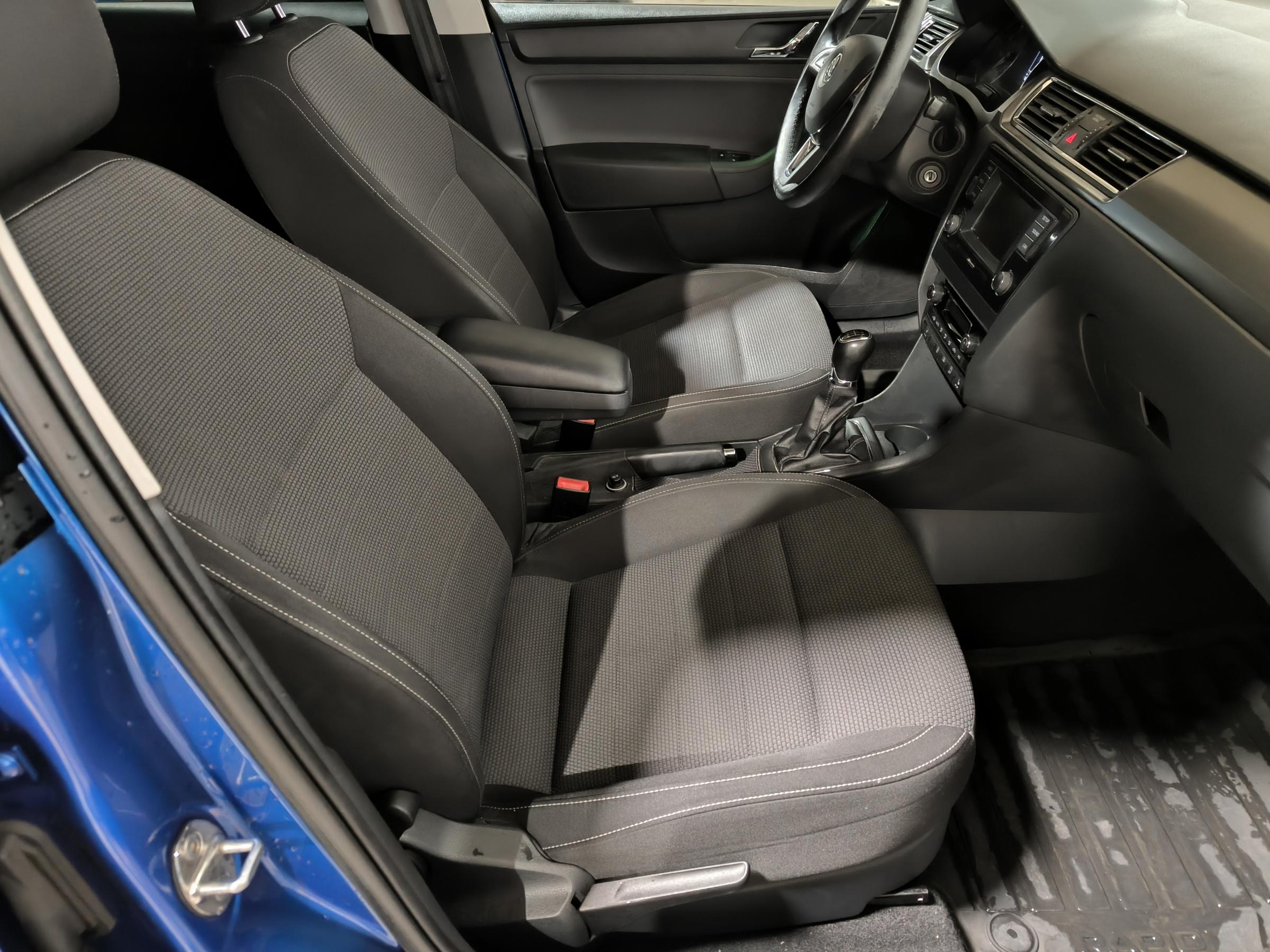 Škoda Rapid, 2015 - pohled č. 12