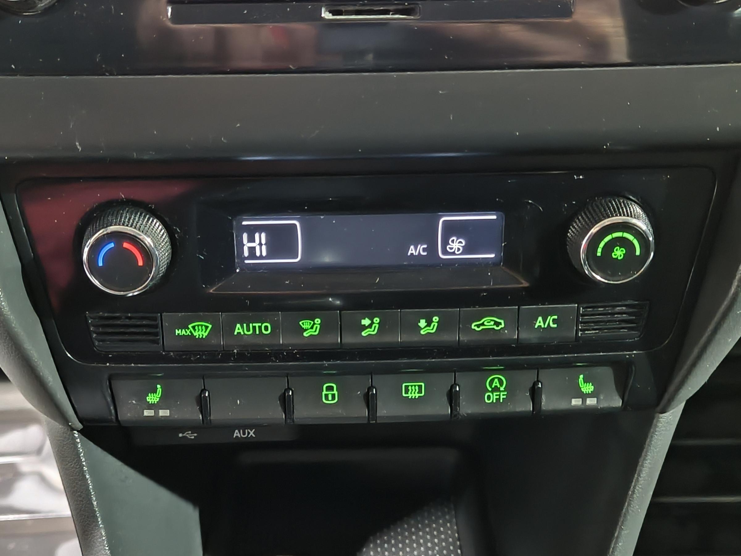 Škoda Rapid, 2015 - pohled č. 15