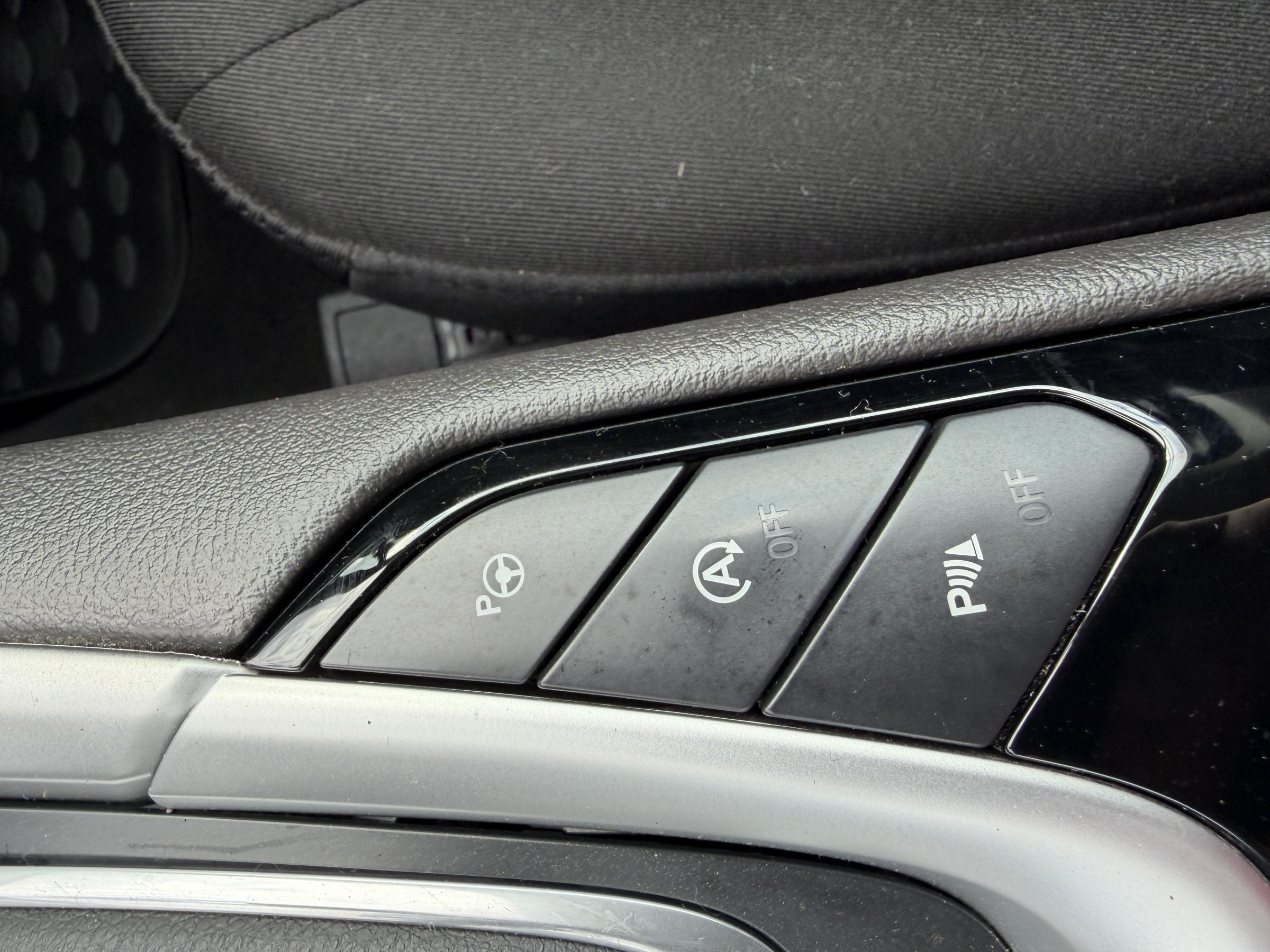 Ford Mondeo, 2017 - pohled č. 19