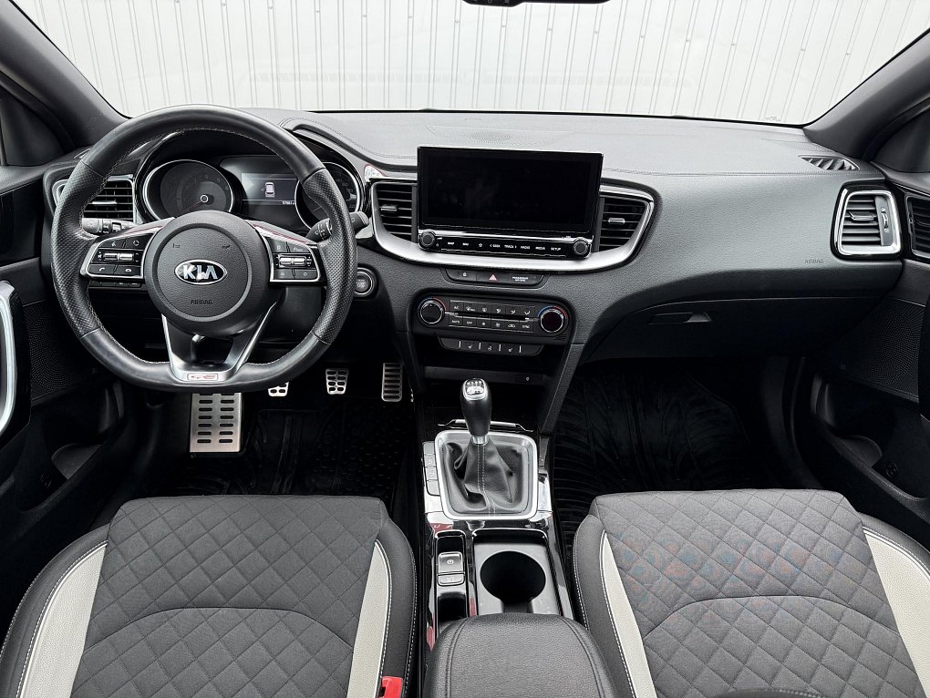 Kia Ceed 1.4 T-GDi 
