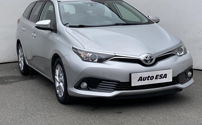 Toyota Auris 1.6 D-4D 