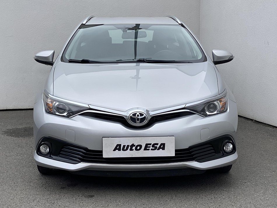 Toyota Auris 1.6 D-4D 