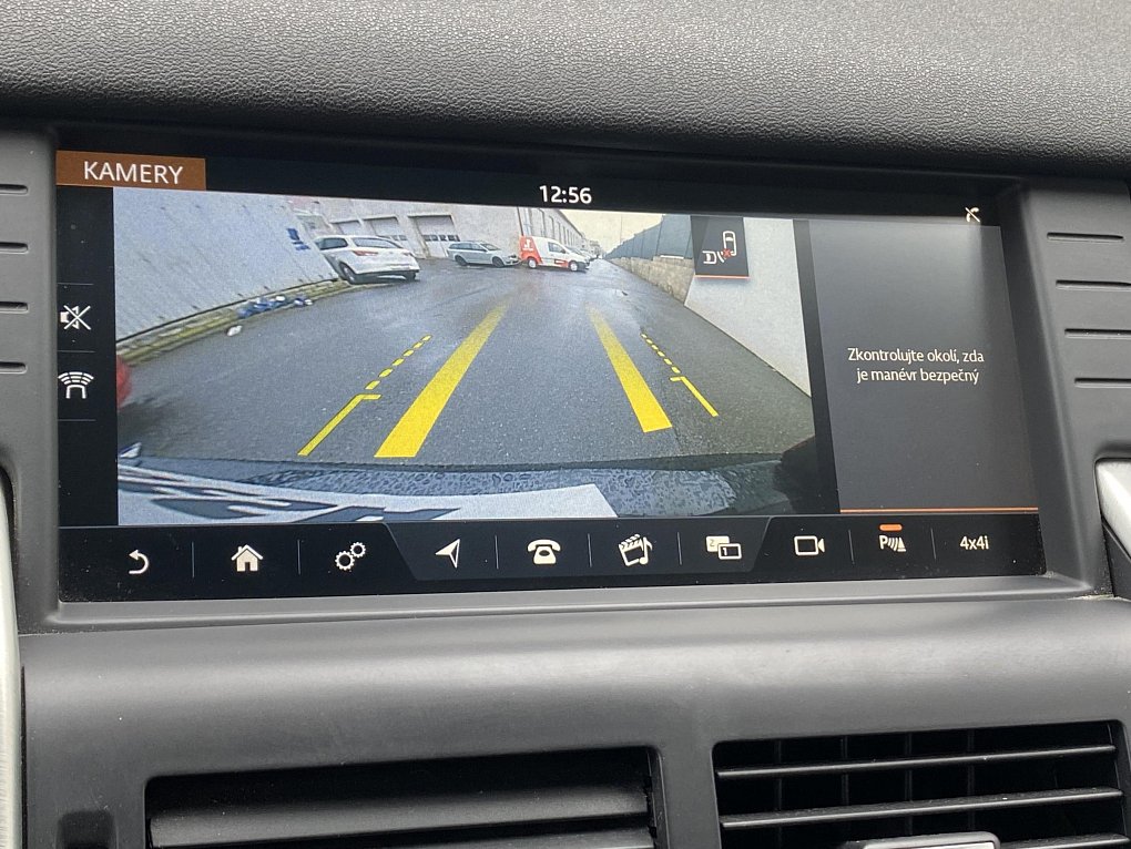 Land Rover Discovery Sport 2.0TD4  AWD HSE