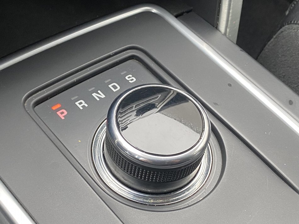 Land Rover Discovery Sport 2.0TD4  AWD HSE