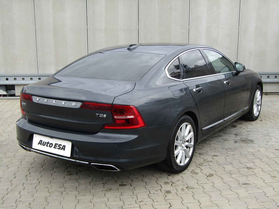 Volvo S90 2.0 T5 