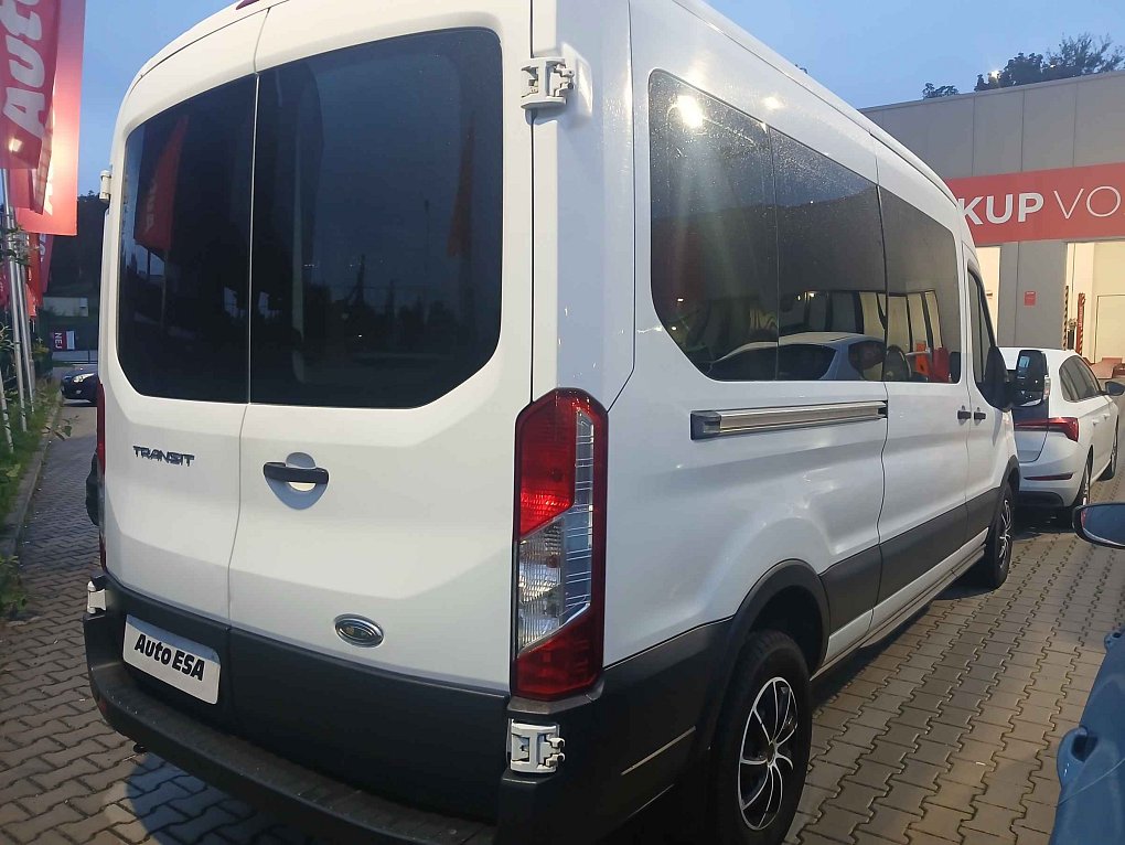 Ford Transit 2.2TDCi Trend L3 9míst