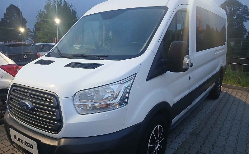 Ford Transit 2.2TDCi Trend L3 9míst
