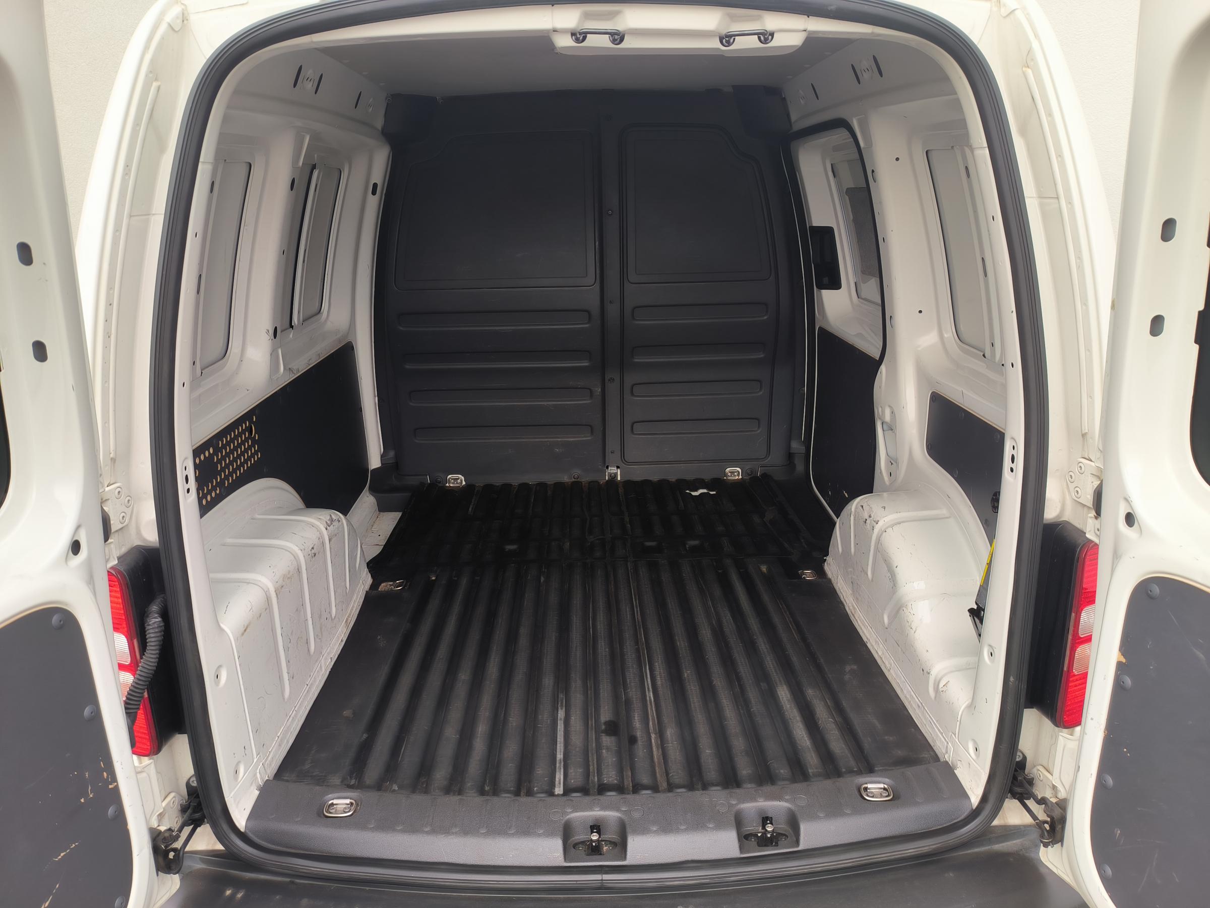 Volkswagen Caddy, 2014 - pohled č. 8