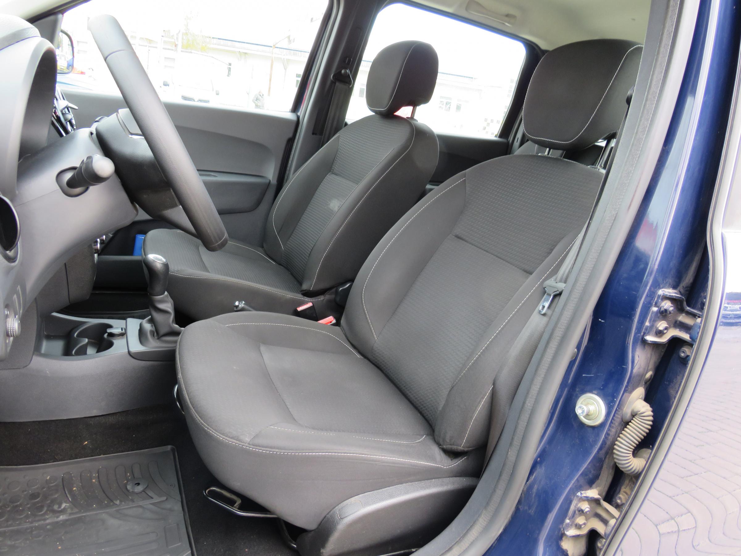 Dacia Lodgy, 2019 - pohled č. 9