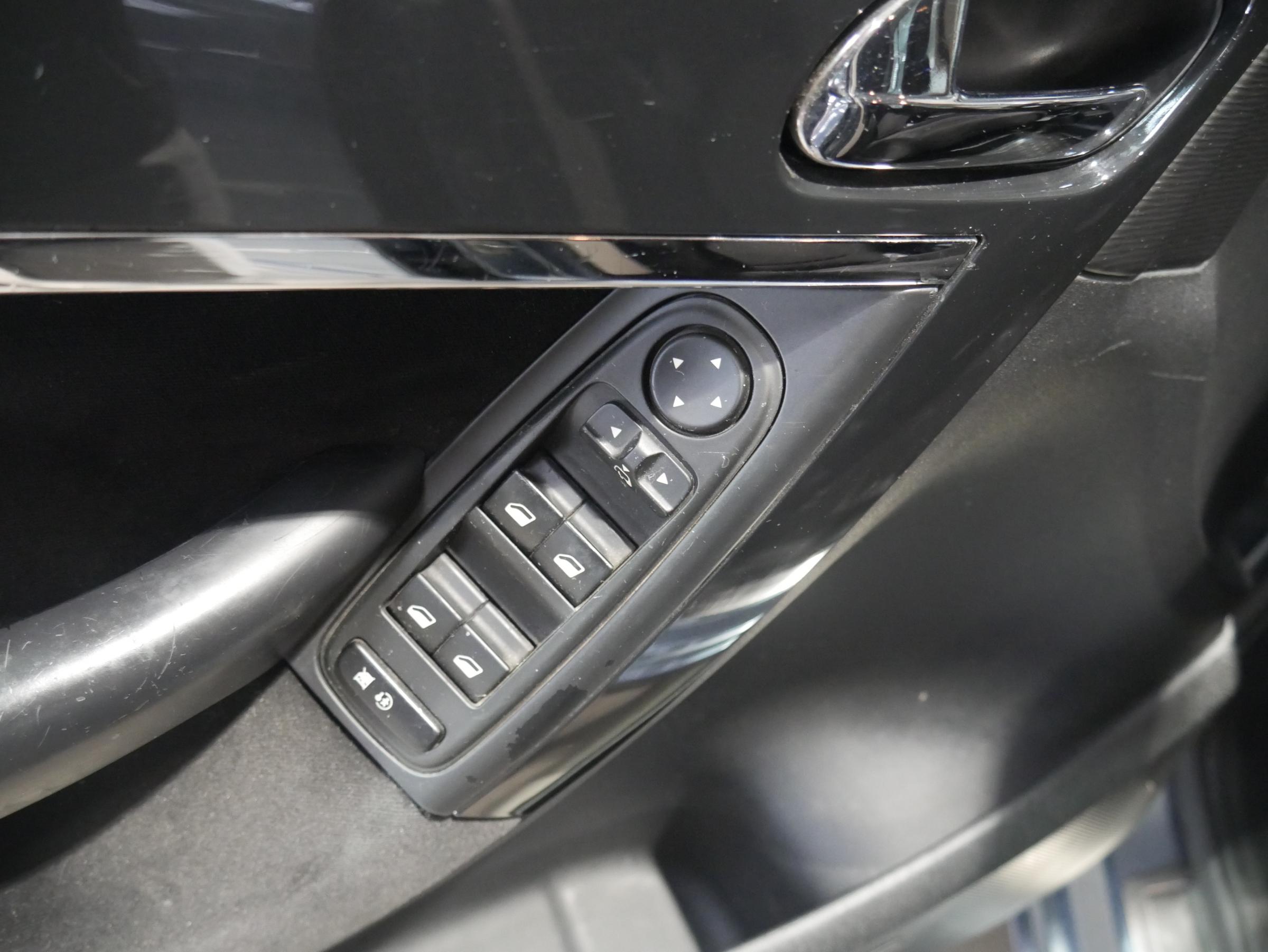 Citroën C4 Picasso, 2010 - pohled č. 13