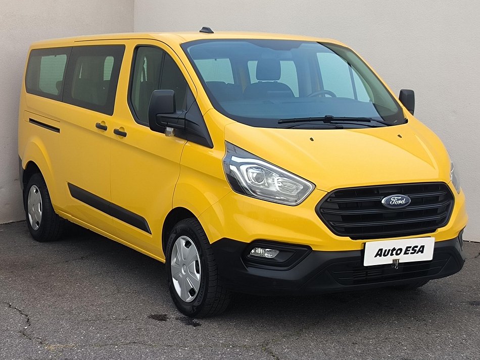 Ford Transit Custom 2.0TDCi  L2H1 8míst