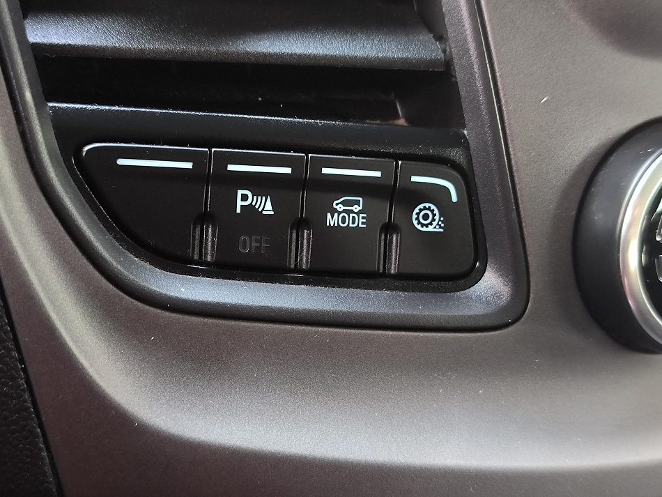 Ford Transit Custom 2.0TDCi  L2H1 8míst