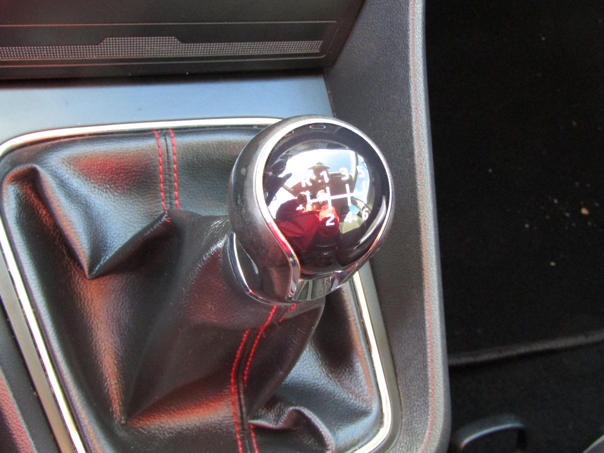 Seat Leon, 2016 - pohled č. 20