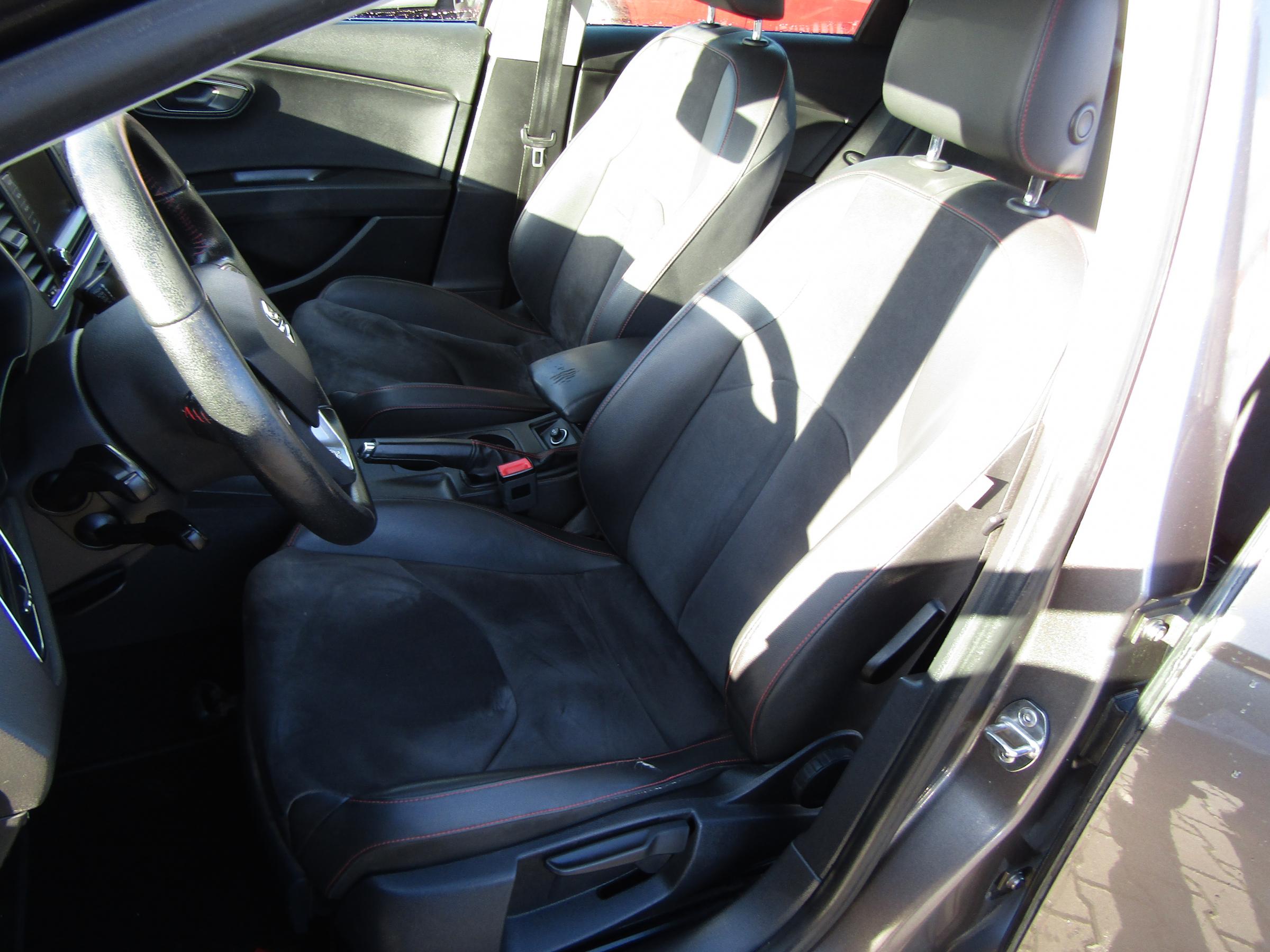 Seat Leon, 2016 - pohled č. 9