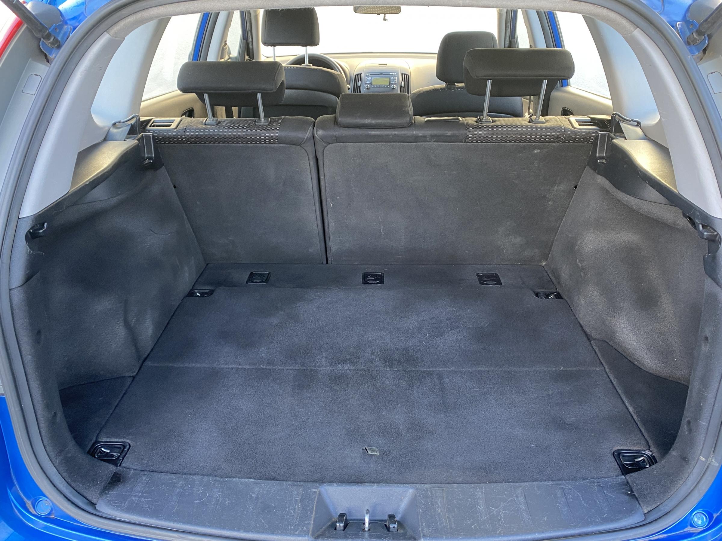 Hyundai i30, 2010 - pohled č. 7